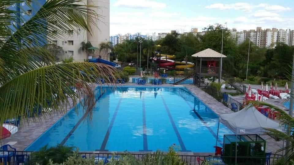 Golden Dolphin 3Pessoas Com Piscinas Termais Mais Toalhas E Roupas De Cama Lencois Travesseiros Fronhas Limpeza Do Check In Impostos E Taxas Ja Incluso Atencao A Hospedagem Podera Ocorrer No Express Ou Grand Hotel,Conforme A Disponibilidade De Apto Caldas Novas Exterior foto